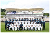 ನ್ಯೂಜಿಲೆಂಡ್ ವಿರುದ್ಧದ ಕದನಕ್ಕೂ ಮುನ್ನ ಟೀಮ್ ಇಂಡಿಯಾ ಗ್ರೂಫ್ ಫೋಟೋಗೆ ಫೋಸ್