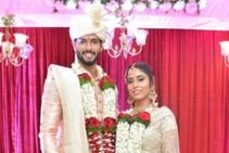 ಗೆಳತಿ ಅಂಜುಂ ಖಾನ್ ವರಿಸಿದ ಆಲ್ ರೌಂಡರ್ ಶಿವಂ ದೂಬೆ