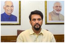 ಒಲಿಂಪಿಕ್ಸ್ ಸಿದ್ಧತೆಯ ಬಗ್ಗೆ ಉನ್ನತ ಮಟ್ಟದ ಸಭೆ ನಡೆಸಿದ ಕ್ರೀಡಾ ಸಚಿವ ಅನುರಾಗ್ ಠಾಕೂರ್