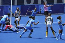 ಟೋಕಿಯೋ ಒಲಿಂಪಿಕ್ಸ್: ದಕ್ಷಿಣ ಆಫ್ರಿಕಾ ವಿರುದ್ಧ ಭಾರತದ ಮಹಿಳಾ ಹಾಕಿ ತಂಡಕ್ಕೆ ಜಯ