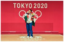 ಒಲಿಂಪಿಕ್ಸ್: ಬೆಳ್ಳಿ ತೆರೆಯಲ್ಲಿ ಮೂಡಿ ಬರಲಿದೆ ಒಲಿಂಪಿಕ್ಸ್ ಪದಕ ವಿಜೇತೆ ಮೀರಾಬಾಯಿ ಚಾನು ಜೀವನ