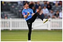 ಐಪಿಎಲ್ 2021: ಆರ್‌ಸಿಬಿ ತಂಡಕ್ಕೆ ಕೇನ್ ರಿಚರ್ಡ್ಸನ್ ಸ್ಥಾನಕ್ಕೆ ಇಂಗ್ಲೆಂಡ್ ವೇಗಿ ಸೇರ್ಪಡೆ