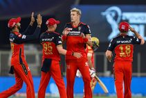 ಐಪಿಎಲ್ 2021: ಬೆಂಗಳೂರಿನಲ್ಲಿ ಕ್ವಾರಂಟೈನ್ ಆರಂಭಿಸಿದ ಆರ್‌ಸಿಬಿ-ವಿಡಿಯೋ