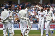 ಸತತ ಕಳಪೆ ಪ್ರದರ್ಶನ ನೀಡಿದರೂ ತಂಡದಲ್ಲಿ ಸ್ಥಾನ; ಆ ಒಬ್ಬ ಆಟಗಾರನನ್ನು ನಂಬಿ ಬೆನ್ನಿಗೆ ನಿಂತ ಕೊಹ್ಲಿ