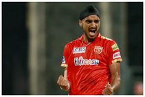 ಐದು ವಿಕೆಟ್ ಪಡೆದು ಕುಂಬ್ಳೆ ಜೊತೆ ವಿಶೇಷ ಪಟ್ಟಿ ಸೇರಿದ ಅರ್ಷದೀಪ್ ಸಿಂಗ್