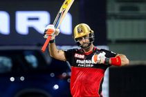 ಆರ್‌ಸಿಬಿ 'ಎ' vs ಆರ್‌ಸಿಬಿ 'ಬಿ' ಸೂಪರ್ ಓವರ್ ಪಂದ್ಯ: ವೈರಲ್ ವಿಡಿಯೋ