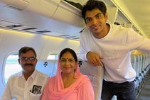 ಹೆತ್ತವರನ್ನು ವಿಮಾನಕ್ಕೆ ಹತ್ತಿಸುವ ಕನಸು ನನಸು ಮಾಡಿದ ನೀರಜ್ ಚೋಪ್ರಾ