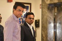 ಕಳೆದ ಐಪಿಎಲ್‌ಗಿಂತ ಈ ಬಾರಿಯ ಐಪಿಎಲ್ ಕಳೆಗುಂದಿದೆ ಎಂದವರಿಗೆ ಅಂಕಿಅಂಶದ ಚಾಟಿ ಬೀಸಿದ ಬಿಸಿಸಿಐ