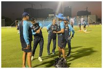 ಟಿ20 ವಿಶ್ವಕಪ್: ಟೀಮ್ ಇಂಡಿಯಾ ಜೊತೆ ಹೊಸ ಜವಾಬ್ಧಾರಿಯೊಂದಿಗೆ ಕಾಣಿಸಿದ ಎಂಎಸ್ ಧೋನಿ