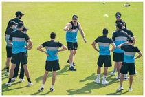 ಭಾರತದ ವಿರುದ್ಧ 3 ಸ್ಪಿನ್ನರ್‌ಗಳನ್ನ ಕಣಕ್ಕಿಳಿಸುವ ಸುಳಿವು ನೀಡಿದ ನ್ಯೂಜಿಲೆಂಡ್ ಕೋಚ್