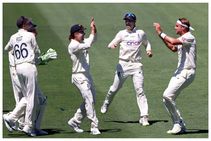 ಆಶಸ್ ಸರಣಿ, ಆಸ್ಟ್ರೇಲಿಯಾ vs ಇಂಗ್ಲೆಂಡ್: 2ನೇ ಪಂದ್ಯ, 4ನೇ ದಿನ, Live ಸ್ಕೋರ್