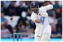 ಬ್ಯಾಟಿಂಗ್ ಮಾಡುವ ವೇಳೆ, ಹೀಗೆ ಪದೇ ಪದೇ ಗೊಣಗುತ್ತಿದ್ದ ಅಜಿಂಕ್ಯ ರಹಾನೆ: ಕಾರಣ ಏನ್ ಗೊತ್ತಾ?