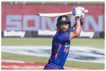 ಭಾರತ vs ದ. ಆಫ್ರಿಕಾ: 64ನೇ ಅರ್ಧ ಶತಕವನ್ನು ಪುತ್ರಿಗೆ ಅರ್ಪಿಸಿದ ಕೊಹ್ಲಿ: ವಿಡಿಯೋ