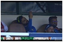 ಕುಂತಲ್ಲಿ ಕೂರಂಗಿಲ್ಲ! ಡ್ರೆಸ್ಸಿಂಗ್ ರೂಂನಲ್ಲಿ ಬುಮ್ರಾ ಬೌಲಿಂಗ್ ಅಣಕಿಸಿದ ಕೊಹ್ಲಿ