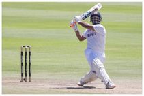 ಭರ್ಜರಿ ಶತಕ ಸಿಡಿಸಿ ಭಾರತಕ್ಕೆ ಆಸರೆಯಾದ ರಿಷಭ್: ದ. ಆಫ್ರಿಕಾ ನೆಲದಲ್ಲಿ ನೂತನ ದಾಖಲೆ