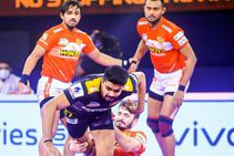 ಪ್ರೋ ಕಬಡ್ಡಿ ಲೀಗ್ 8: ಗುಜರಾತ್ ವಿರುದ್ಧ ಗೆದ್ದು ಅಗ್ರಸ್ಥಾನಕ್ಕೇರಿದ ಬೆಂಗಳೂರು ಬುಲ್ಸ್