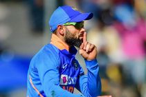 ನಾನೀಗ ನಾಯಕನಲ್ಲ, ಯಾರಿಗೂ ಹೆದರುವುದೂ ಇಲ್ಲ: ಆ ಆಟಗಾರನ ವಿರುದ್ಧ ಮೈದಾನದಲ್ಲೇ ಕೊಹ್ಲಿ ಕಿಡಿ!