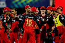 ಮೆಗಾ ಹರಾಜಿನಲ್ಲಿ ಆರ್‌ಸಿಬಿ ಸೇರಿದ ದಿನವೇ 54 ಎಸೆತಗಳಿಗೆ 101 ರನ್ ಚಚ್ಚಿ ಅಬ್ಬರಿಸಿದ ಆಟಗಾರ!