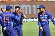 ಕೊಹ್ಲಿ ಚಾಹಲ್‌ಗೆ ನೀಡಿದ ಆ ಉಪಾಯದಿಂದ ಬಿತ್ತು ಪೊಲಾರ್ಡ್ ವಿಕೆಟ್!; ವಿಡಿಯೋ ವೈರಲ್