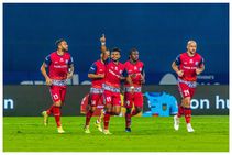 ಐಎಸ್‌ಎಲ್: ಹೈದರಾಬಾದ್ ವಿರುದ್ಧ 3-0 ಅಂತರದ ಗೆಲುವು ಸಾಧಿಸಿದ ಜೆಮ್ಶೆಡ್ಪುರ್ ಎಫ್‌ಸಿ