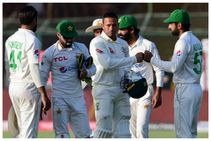 ಆಸ್ಟ್ರೇಲಿಯಾ vs ಪಾಕಿಸ್ತಾನ, ಕರಾಚಿ ಟೆಸ್ಟ್, ದಿನ 2, Live ಸ್ಕೋರ್, ಪ್ಲೇಯಿಂಗ್ XI