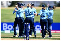 ಐಸಿಸಿ ಮಹಿಳಾ ವಿಶ್ವಕಪ್‌ 2022: ಇಂಗ್ಲೆಂಡ್ ವಿರುದ್ಧ ಬ್ಯಾಟಿಂಗ್‌ನಲ್ಲಿ ಮುಗ್ಗರಿಸಿದ ಭಾರತ LIVE