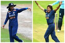 ವಿಶ್ವದಾಖಲೆ ಬರೆದ ಜೂಲನ್ ಗೋಸ್ವಾಮಿ, ದಾಖಲೆಯ ಹೆಜ್ಜೆಯಿಟ್ಟ ಮಿಥಾಲಿ ರಾಜ್