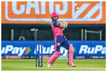 RR vs SRH : ಹೈದರಾಬಾದ್ ವಿರುದ್ಧ ರಾಜಸ್ಥಾನ್ ಅಬ್ಬರ: ಬೃಹತ್ ಗುರಿ ನೀಡಿದ ಸಂಜು ಬಳಗ