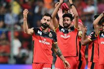 ಐಪಿಎಲ್: ಕಳೆದ ಆವೃತ್ತಿಯಲ್ಲಿ ಕೊಹ್ಲಿ ಸಲ್ಲಿಸಿದ್ದ ರಾಜೀನಾಮೆಯನ್ನು ಇನ್ನೂ ಸ್ವೀಕರಿಸಿಲ್ಲ ಆರ್‌ಸಿಬಿ!