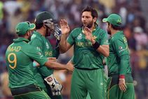 ಹಿಂದೂ ಎಂಬ ಕಾರಣಕ್ಕೆ ಪಾಕ್ ತಂಡದಲ್ಲಿ ಕೆಟ್ಟದಾಗಿ ನಡೆಸಿಕೊಂಡರು: ಅಫ್ರಿದಿ ಬಣ್ಣ ಬಯಲು ಮಾಡಿದ ಸಹ ಆಟಗಾರ!