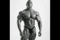 ಅಮೆರಿಕಾದ ಖ್ಯಾತ ಬಾಡಿಬಿಲ್ಡರ್‌ ಸೆಡ್ರಿಕ್ ಮೆಕ್ ಮಿಲನ್ ನಿಧನ