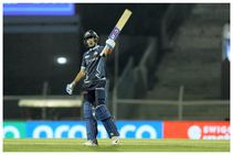 GT vs SRH: ಪ್ರಮುಖ ಮೈಲಿಗಲ್ಲುಗಳ ಮೇಲೆ ಕಣ್ಣಿಟ್ಟ ಹಾರ್ದಿಕ್, ಗಿಲ್, ಭುವಿ