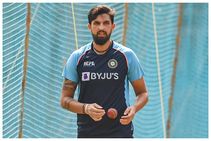 IPL 2022: ದೀಪಕ್ ಚಹಾರ್ ಬದಲು ಇಶಾಂತ್ ಶರ್ಮಾಗೆ ಮಣೆ ಹಾಕಲು CSK ಸಿದ್ಧತೆ: ವರದಿ