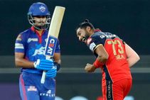 RCB vs DC Head to Head : ಇತ್ತಂಡಗಳ ಮುಖಾಮುಖಿಯಲ್ಲಿ ಹೆಚ್ಚು ಪಂದ್ಯ ಸೋತಿರುವ ಕಳಪೆ ತಂಡ ಯಾವುದು?