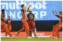 RCB vs SRH: ಹೈದರಾಬಾದ್ ದಾಳಿಗೆ ನಲುಗಿದ ಆರ್‌ಸಿಬಿ: 68 ರನ್‌ಗಳಿಗೆ ಆಲೌಟ್ ಆದ ಫಾಫ್ ಪಡೆ