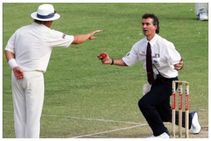 ಅಭಿಮಾನಿಗಳ ಮನಗೆದ್ದ ಅಂಪೈರ್: ಕ್ರಿಕೆಟ್ ಲೋಕದ ಮಿಸ್ಟರ್‌ ಬೀನ್