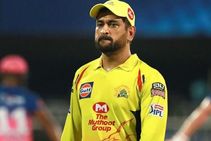 ಎಂಎಸ್ ಧೋನಿ CSKಗೆ ಮೆಂಟರ್ ಅಥವಾ ಹೆಡ್ ಕೋಚ್ ಆಗಬಹುದು ಎಂದ ಪಾಕ್ ದಿಗ್ಗಜ