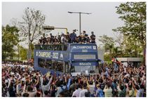 IPL 2022ರ ಚಾಂಪಿಯನ್‌ ಗುಜರಾತ್ ಟೈಟನ್ಸ್‌ ತಂಡದಿಂದ ರೋಡ್ ಶೋ: ಅಭಿಮಾನಿಗಳ ಸಂಭ್ರಮ