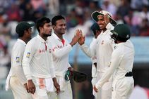 ಶಕೀಬ್ ಅಲ್ ಹಸನ್‌ಗೆ ಕೊರೊನಾ ಪಾಸಿಟಿವ್; ಲಂಕಾ ವಿರುದ್ಧದ ಮೊದಲ ಟೆಸ್ಟ್‌ನಿಂದ ಔಟ್