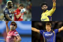 ತಂಡಗಳನ್ನು ಗೆಲ್ಲಿಸಲಾಗದೇ ಐಪಿಎಲ್ ಟೂರ್ನಿಯ ಮಧ್ಯದಲ್ಲಿಯೇ ನಾಯಕತ್ವ ಬಿಟ್ಟ 14 ನಾಯಕರು ಇವರೇ!