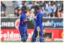 ಐರ್ಲೆಂಡ್ ವಿರುದ್ಧ ಅಬ್ಬರಿಸಿದ ದೀಪಕ್ ಹೂಡ: 2ನೇ ಟಿ20ಯಲ್ಲಿ ಶತಕ ದಾಖಲು