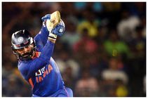 ಭಾರತ vs ಐರ್ಲೆಂಡ್: ಸೊನ್ನೆ ಸುತ್ತಿದ್ದರೂ ದಿನೇಶ್ ಕಾರ್ತಿಕ್‌ಗೆ ನೆಟ್ಟಿಗರಿಂದ ಪ್ರಶಂಸೆಯ ಸುರಿಮಳೆ: ಕಾರಣ?