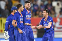 Ind vs SA 5ನೇ ಟಿ20: ಚಿನ್ನಸ್ವಾಮಿ ಸ್ಟೇಡಿಯಂನಲ್ಲಿ ಈ ಮೂವರಿಗೆ ಭಾರೀ ಬೆಂಬಲ ಸಿಗಲಿದೆ; ಆಕಾಶ್ ಚೋಪ್ರಾ