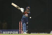 AUS vs SL: ಪ್ರಥಮ ಏಕದಿನ ಪಂದ್ಯದ ಟಾಸ್ ವರದಿ, ಆಡುವ ಬಳಗ ಮತ್ತು ಲೈವ್ ಸ್ಕೋರ್ ಇಲ್ಲಿದೆ