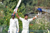 ರಣಜಿ ಟ್ರೋಫಿ: ಜಾರ್ಖಡ್ ವಿರುದ್ಧ ಶತಕ ಬಾರಿಸಿದ ಪಶ್ಚಿಮ ಬಂಗಾಳದ ಕ್ರೀಡಾ ಸಚಿವ