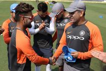 Ind vs SA: ಟಿ20 ನಾಯಕನಾಗಿ ಎಂಎಸ್ ಧೋನಿ, ವಿರಾಟ್ ಕೊಹ್ಲಿಯನ್ನು ಮೀರಿಸಲಿದ್ದಾರೆ ರಿಷಭ್ ಪಂತ್