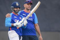 ಟಿ20 ಪಂದ್ಯಗಳಿಂದ ರಿಷಭ್ ಪಂತ್‌ರನ್ನು ಹೊರಗಿಡುವ ಸಮಯ ಬಂದಿದೆಯೇ?