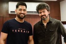 ಒಂದೇ ಸಿನಿಮಾಗಾಗಿ ಕೈಜೋಡಿಸಲಿದ್ದಾರೆ ಧೋನಿ - ತಮಿಳು ನಟ ವಿಜಯ್; ನಾಯಕಿ ಈ ಖ್ಯಾತ ನಟಿ: ವರದಿ