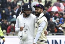 IND vs ENG 5ನೇ ಟೆಸ್ಟ್: ಸಂಕಷ್ಟದಲ್ಲಿರುವ ಇಂಗ್ಲೆಂಡ್ ಫಾಲೋಆನ್ ತಪ್ಪಿಸಿಕೊಳ್ಳಲು ಇಷ್ಟು ರನ್ ಗಳಿಸಲೇಬೇಕು!