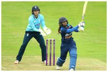 ಚೊಚ್ಚಲ ಮಹಿಳಾ IPL ಸೀಸನ್‌ನಲ್ಲಿ ಆಡುವ ಸುಳಿವು ನೀಡಿದ ಮಿಥಾಲಿ ರಾಜ್